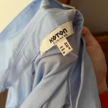 Koton'dan Aldığım Gömlek Yıkama Sonrası Renk Attı