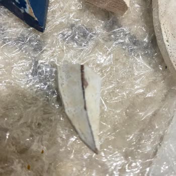 Kırık Ürün Ve Kaba Davranışlarla Karşılaştım