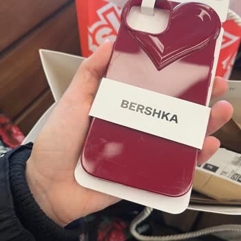 Defolu Ürün Ve İade Sorunu: Bershka'nın Müşteri Memnuniyetsizliği