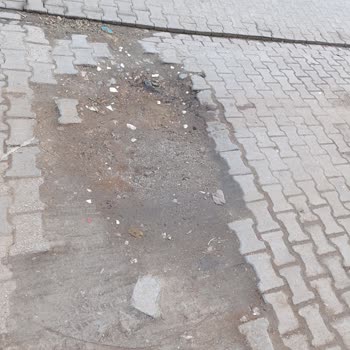 Eyyubiye'de Köstebek Yuvasına Dönmüş Sokaklar