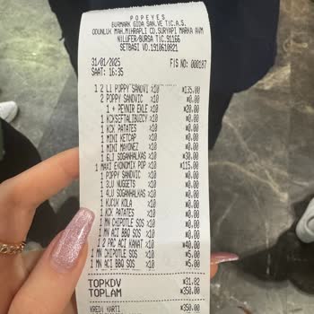 Popeyes'ta Tıkla Gelsin Sorunu Ve Yavaş Hizmet