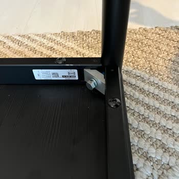 IKEA Online Alışverişte Sorunlu Masa Ve Çözüm Eksikliği