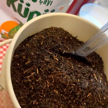 Balküpü Çayında Hayal Kırıklığı: Tozlu Ve Çöplü Deneyim