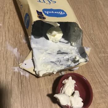 Birşah Sütlerinde Kremamsı Kalıntı Şoku