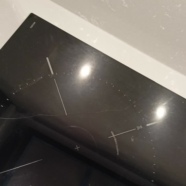 Teka Ankastre Ocak Camında Kılcal Çatlak Sorunu