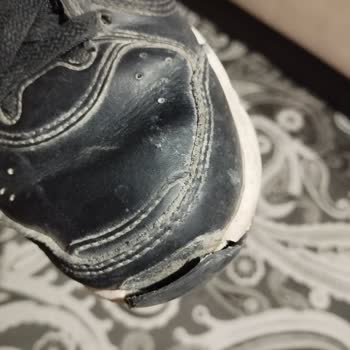 FLO Ve Nike Ayakkabıda Kalite Sorunu Ve İade Problemi