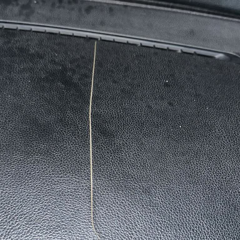 Kia Sportage Torpido Çatlağı Sorunu