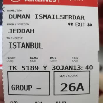 Umre Dönüşü 17 Saat Gecikme Ve Mağduriyet