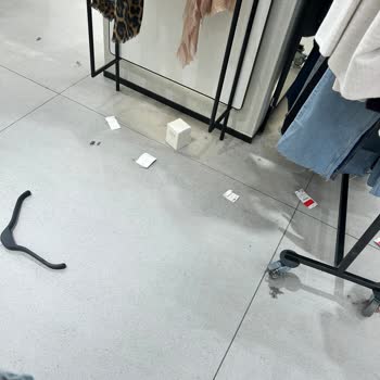 Zara Mağazasında Hijyen Sorunu: Alışveriş Deneyimi Tehlikede