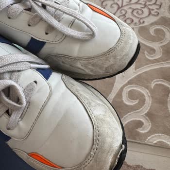 Lacoste Çocuk Ayakkabısının Kalitesizliği Hayal Kırıklığı Yarattı