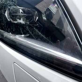 Skoda Servisinde Su Alan Farlar Ve Uzayan Garanti Süreci