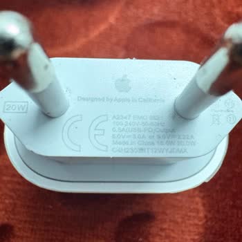 Turkcell Pasaj'dan Gelen Sahte Apple Şarj Cihazı