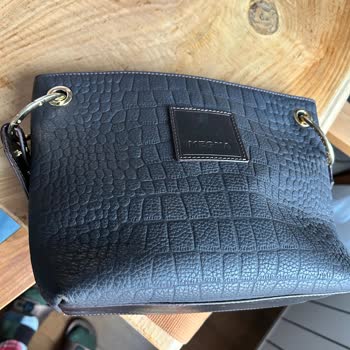 Megna Studio'dan Alınan Çantanın Hemen Soyulması!