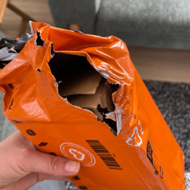 Trendyol Paket Güvenliği Sorunu: Kontrolsüz Personel