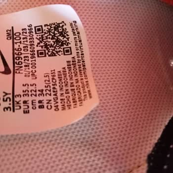 Yanlış Numara Ve Eksik Kargo: Doğum Günü Hayal Kırıklığı