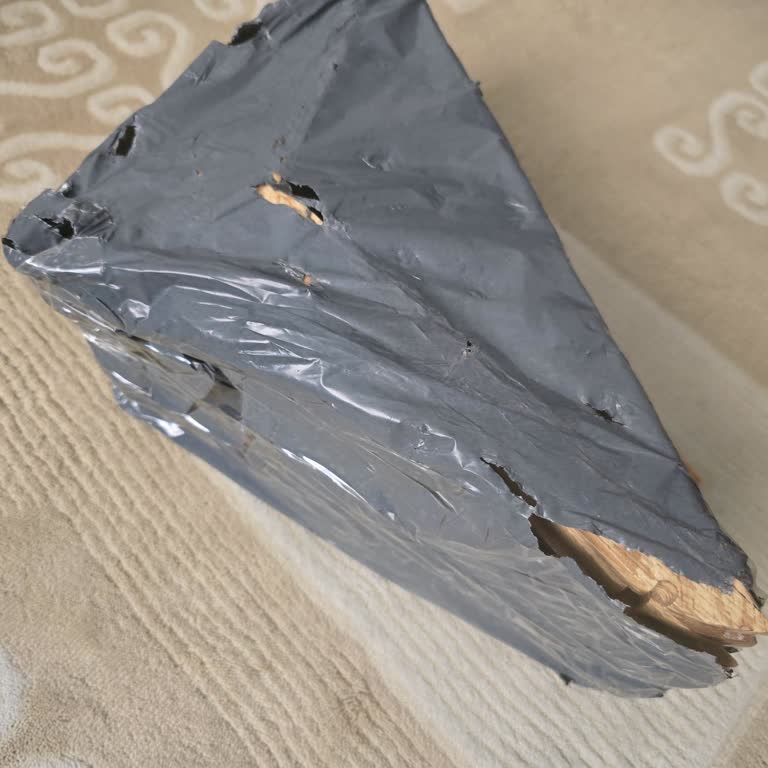 PTT Kargo İle Saygısız Ve Sorumsuz Teslimat Deneyimi