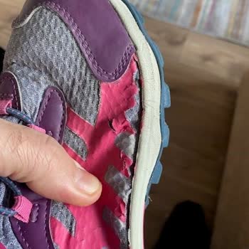 Merrell Ayakkabının Tabanları 40 Gün İçinde Açıldı