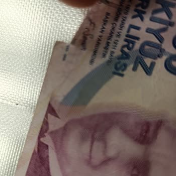 Market Çalışanlarının Anlamsız Para Kabul Etmeme Politikası