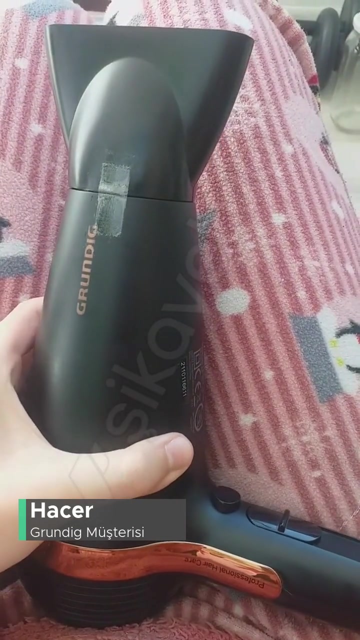 Eriyen Başlık Grundig Marka Saç Kurutma Makinesi videonun kapak resmi