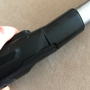 Garanti Kapsamındaki Süpürge İçin Ekstra Ücret Talebi