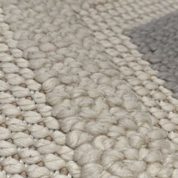 Royal Halı'da Sürekli Sorunlar Ve İletişim Eksikliği