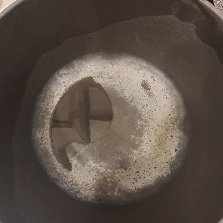 Lava Tenceremde Kalıcı Lekeler Sorunu