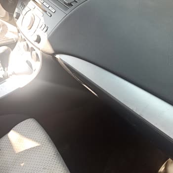 Araba Temizleyici Sprey Yüzünden Konsol Zarar Gördü!