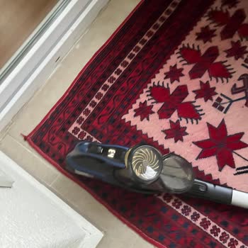 Philips 8000 Süpürge: Sürekli Kapanma Ve Düşük Çekim Gücü Sorunu