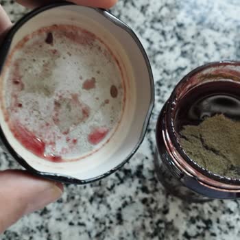 Bozuk Vişne Reçeli Ve Çözüm Eksikliği