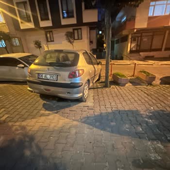 Bahçelievler'de Park Sorunu Çözüm Bekliyor