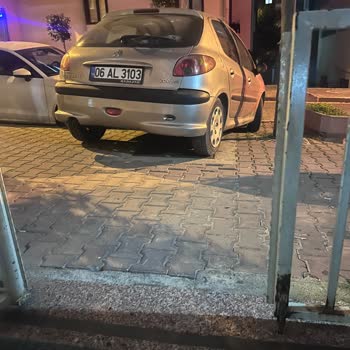 Bahçelievler'de Park Sorunu Çözüm Bekliyor