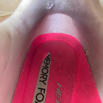 Skechers Ayakkabıda Beklenmedik Kalite Sorunu