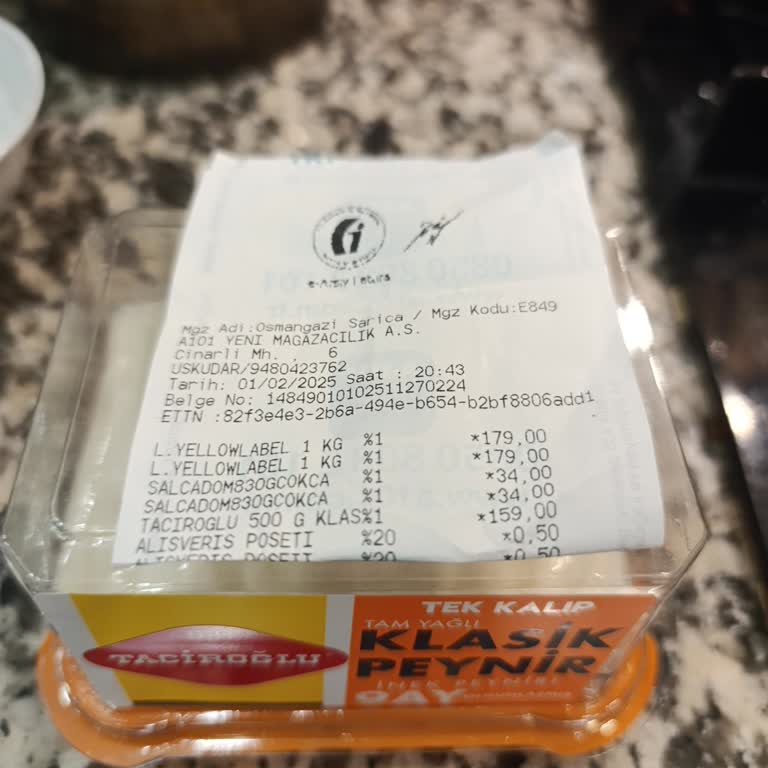 Yanıltıcı Fiyat Etiketi Ve Müşteri Hizmetlerinde Sorun