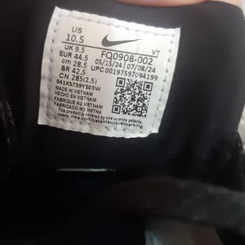 Yalı Spor'dan Alınan Ayakkabıda Dikiş Hatası Ve Nike'ın İlgisizliği