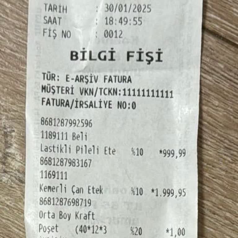 Aker Mağazalarında Tutarsız İade Politikası Şoku