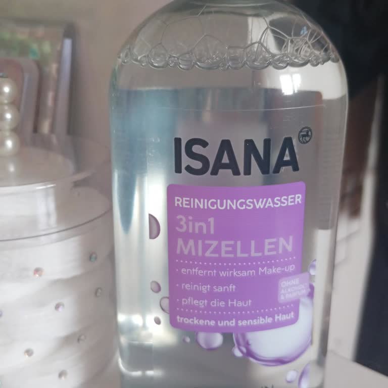 Isana Makyaj Temizleme Suyu Ciltte Yanma Sorunu