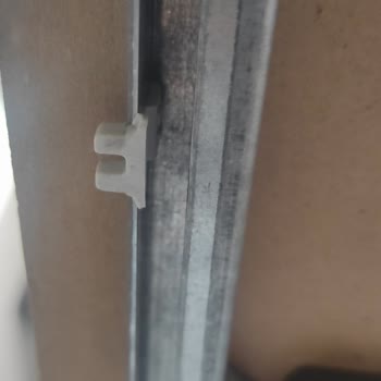 Frenli Çekmece Rayındaki Kırık Parça Sorunu