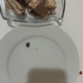 Helva Yerken Diş Kıran Taş Sürprizi