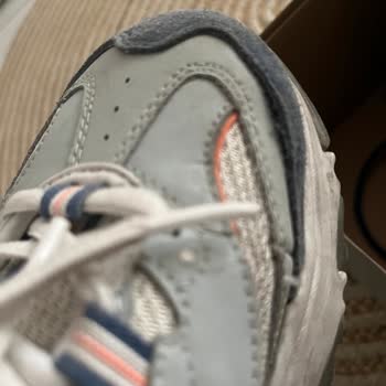 Skechers Ayakkabının Kalitesizliği Ve Garanti Sorunu