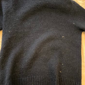Lacoste Montun Tüy Sorunu Ve Mağaza Cevabı
