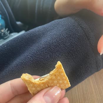 Ülker Alpella Harby Çikolatasında Yabancı Madde!