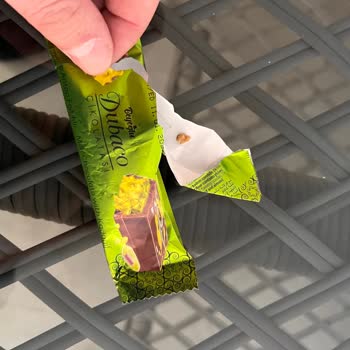 Migros'tan Aldığım Çikolatanın İçinden Fıstık Kabuğu Çıktı