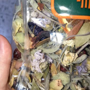 BİM Marketten Aldığım Çay Paketi İçinde Böcek Ve Kuş Tüyü Şoku