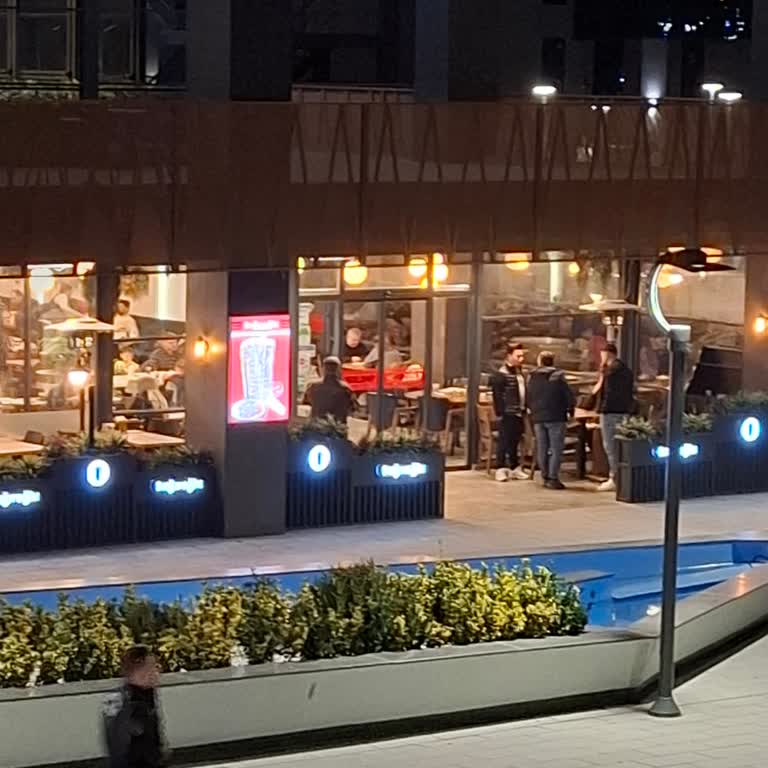 Sağıroğlu Sky Tower'da Yetersiz Hizmet