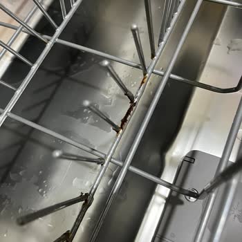 Beko Bulaşık Makinesi Sepetlerinde Paslanma Ve Kopma Sorunu