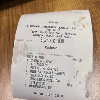 Popeyes Şubesinde Öncelik Ve İlgisizlik Sorunu