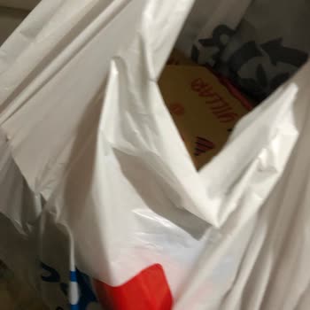 Kaba Davranışlar Ve Geç Teslimatla Hayal Kırıklığı