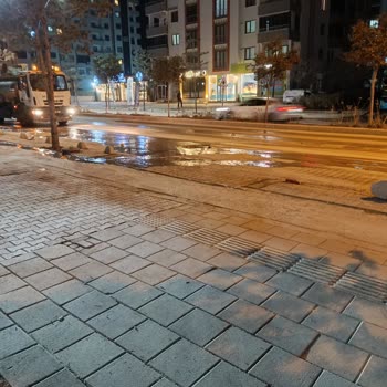 Kaygan Yollar Yüzünden Tehlikeli Anlar