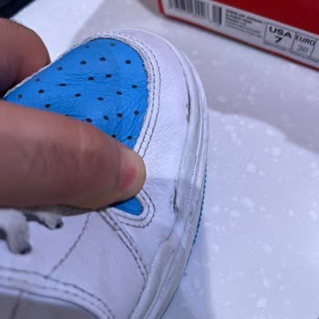 Üç Kere Giyilen Ayakkabının Hızla Dağılması