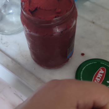 Akfa Salçada Sağlık Tehlikesi